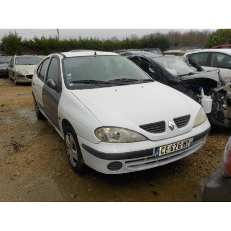 Serrure arriere gauche RENAULT MEGANE 1 PHASE 2 d’occasion