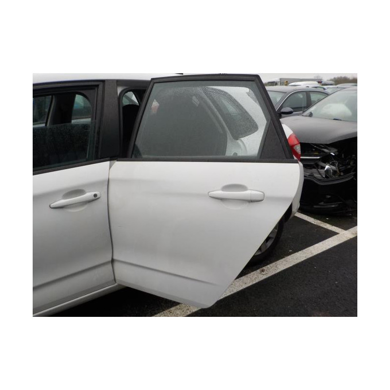 Vitre avant gauche CITROEN C4 2 PHASE 1 d’occasion