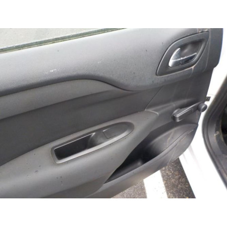 Vitre avant gauche CITROEN C4 2 PHASE 1 d’occasion