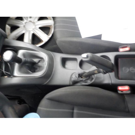Vitre avant gauche CITROEN C4 2 PHASE 1 d’occasion