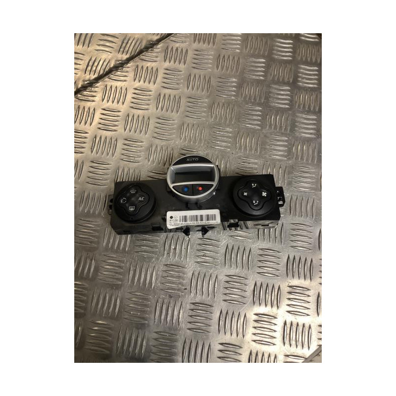 Commande chauffage RENAULT CLIO 3 PHASE 1 BREAK d’occasion