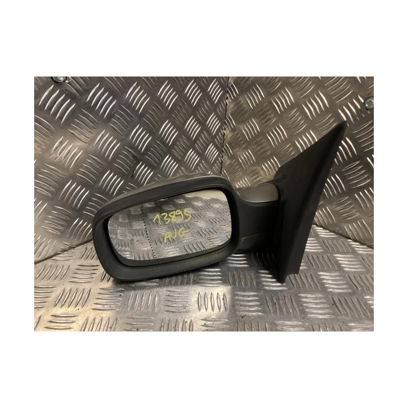 Retroviseur gauche RENAULT CLIO 3 PHASE 1 BREAK d’occasion