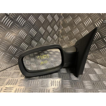 Retroviseur gauche RENAULT CLIO 3 PHASE 1 BREAK d’occasion
