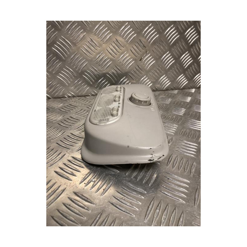 Eclairage de plafonnier RENAULT CLIO 3 PHASE 1 BREAK d’occasion