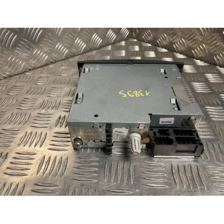 Autoradio d'origine RENAULT CLIO 3 PHASE 1 BREAK d’occasion