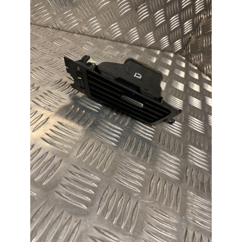 Aerateur tableau de bord avant droit BMW SERIE 3 E92 COUPE PHASE 1 d’occasion