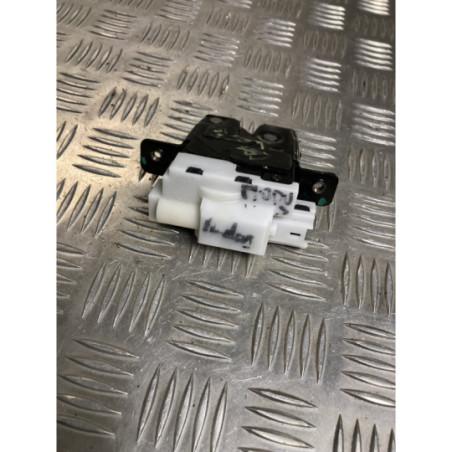 Serrure de hayon RENAULT MODUS PHASE 1 d’occasion