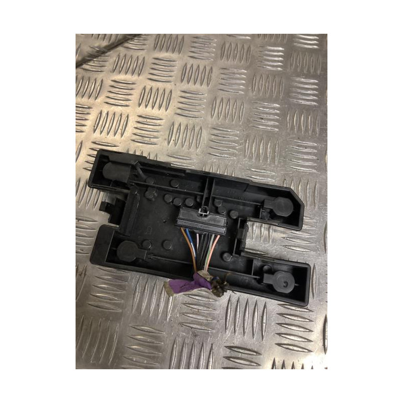 Platine feu arriere droit RENAULT CLIO 1 PHASE 2 d’occasion