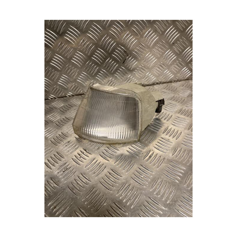 Optique avant secondaire gauche (feux)(clignotant) PEUGEOT 106 PHASE 1 d’occasion