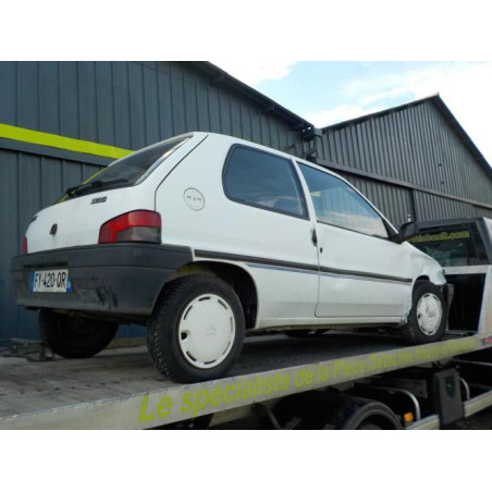 Optique avant secondaire gauche (feux)(clignotant) PEUGEOT 106 PHASE 1 d’occasion