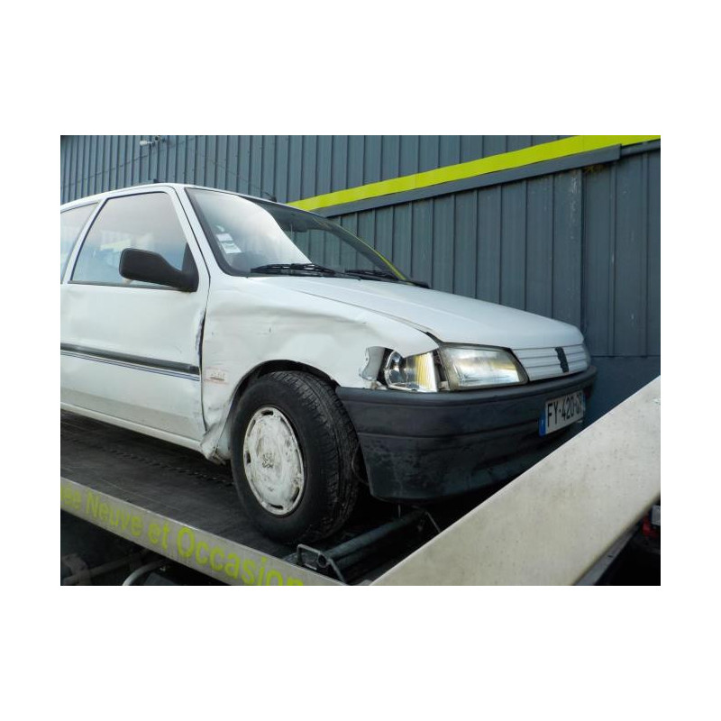Optique avant secondaire gauche (feux)(clignotant) PEUGEOT 106 PHASE 1 d’occasion