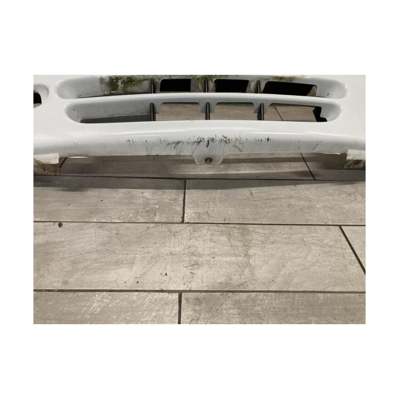 Pare choc avant RENAULT TWINGO 1 PHASE 2 d’occasion