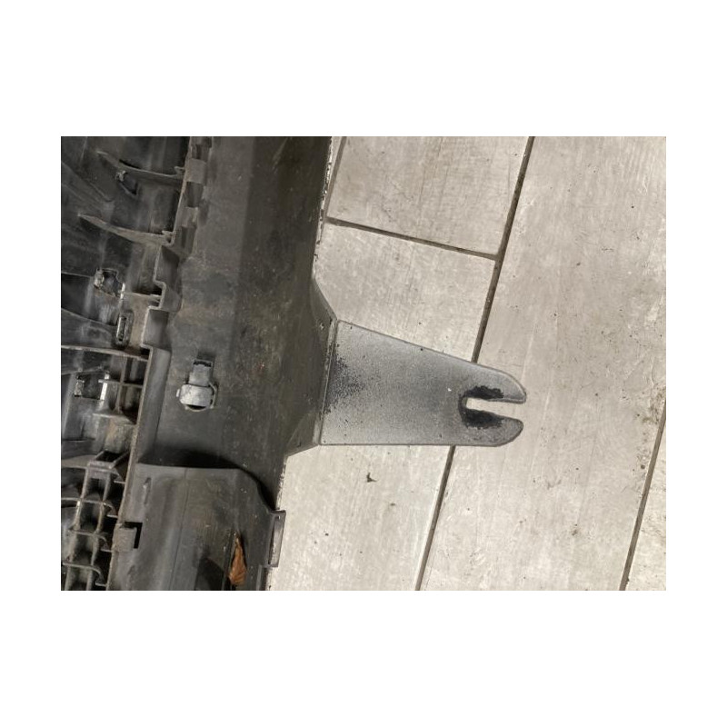 Pare choc arriere PEUGEOT 407 PHASE 1 BREAK d’occasion