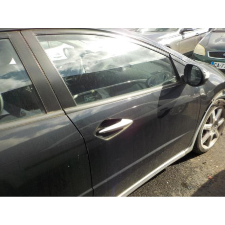 Feu arriere secondaire droit (feux) HONDA CIVIC 8 PHASE 1 d’occasion