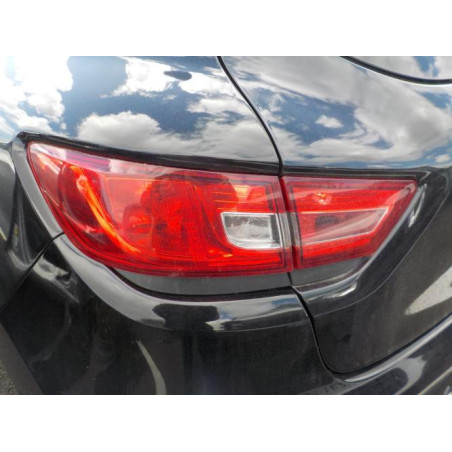 Feu arriere secondaire droit (feux) RENAULT CLIO 4 PHASE 1 d’occasion