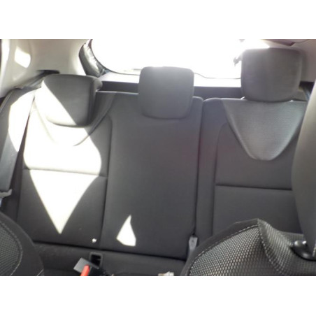 Feu arriere secondaire droit (feux) RENAULT CLIO 4 PHASE 1 d’occasion