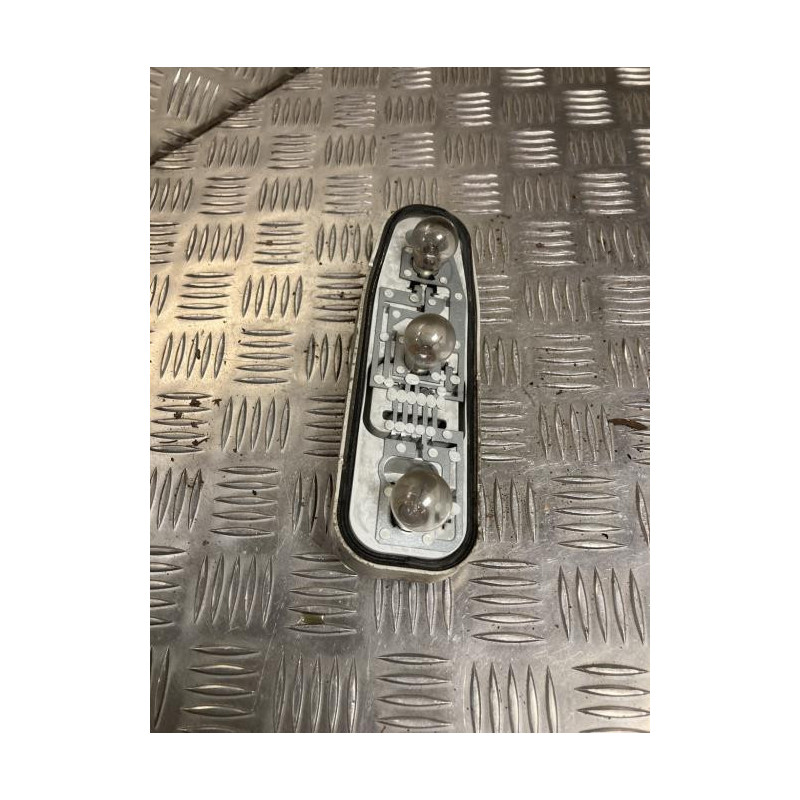 Platine feu arriere droit RENAULT TWINGO 1 PHASE 3 d’occasion