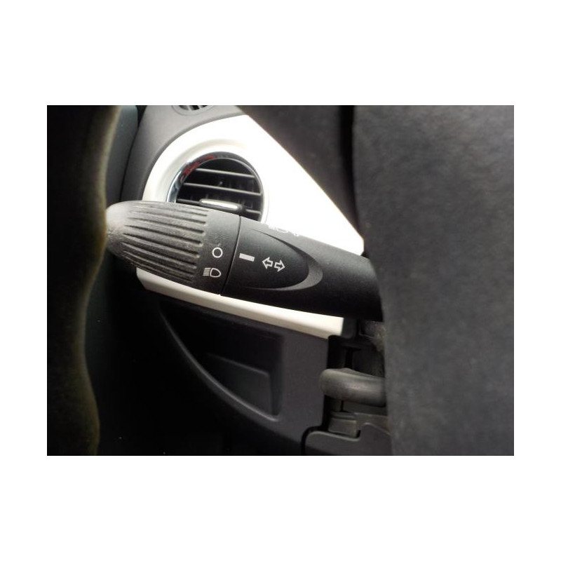 Commodo d'essuie glaces FIAT 500 2 PHASE 1 d’occasion