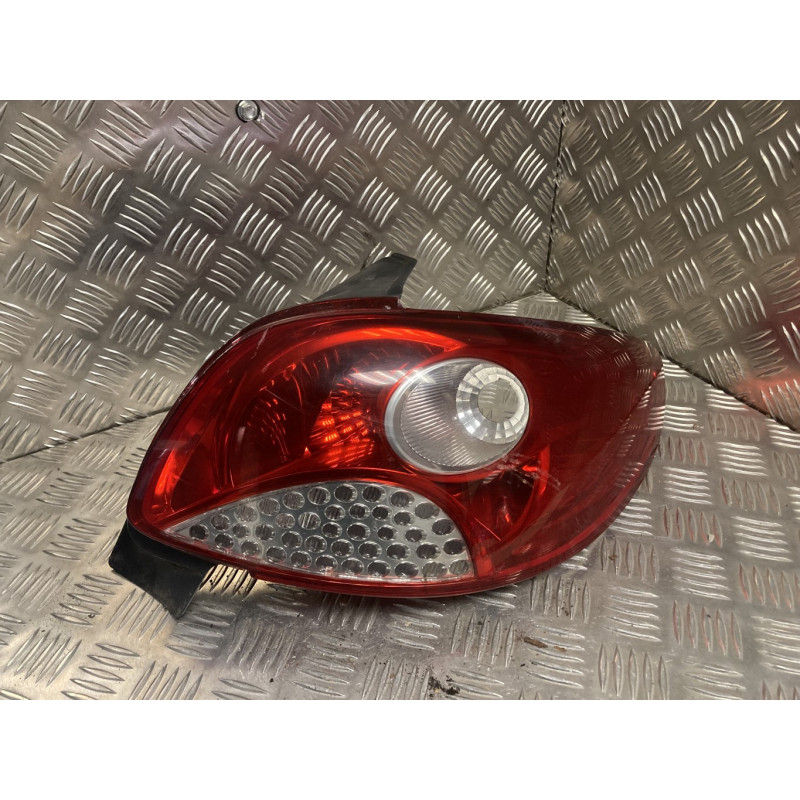 Feu arriere principal droit (feux) PEUGEOT 206+ d’occasion