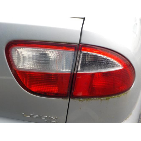 Anti brouillard droit (feux) SEAT LEON 1 d’occasion