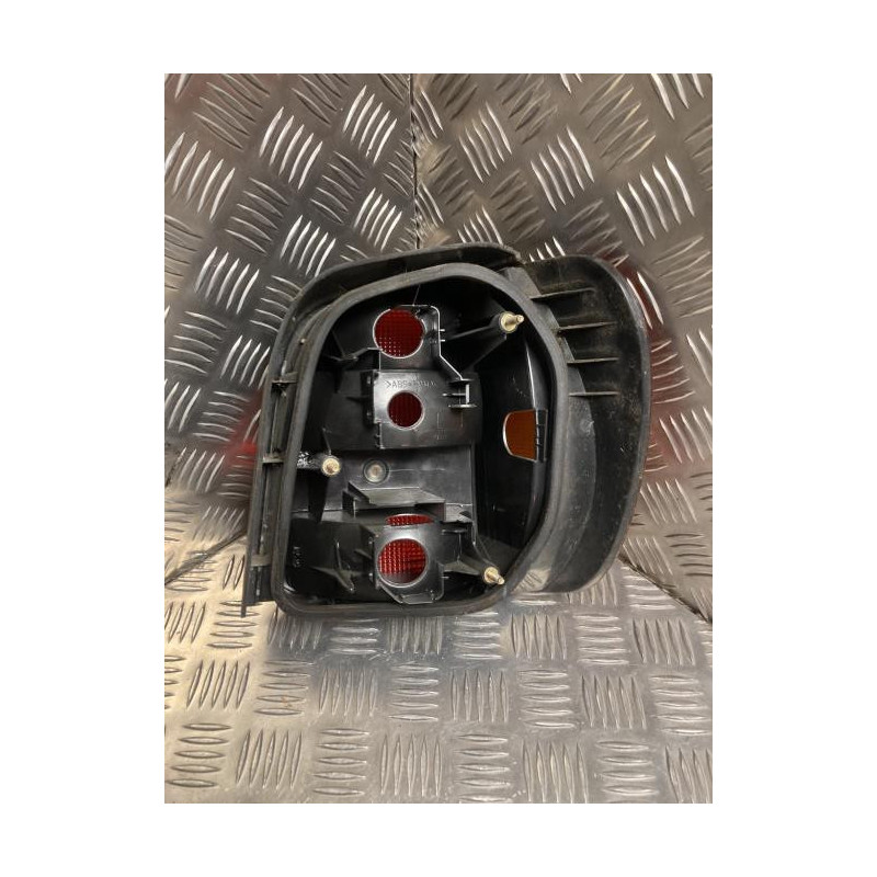 Feu arriere principal gauche (feux) VOLKSWAGEN POLO 3 PHASE 1 d’occasion