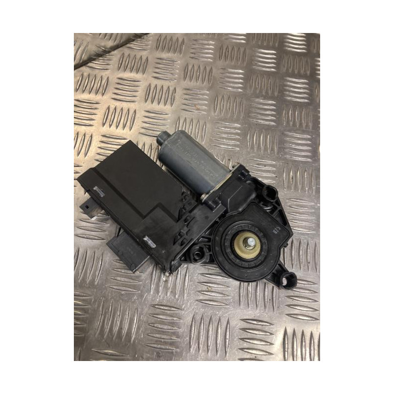 Moteur leve vitre avant droit PEUGEOT 307 PHASE 1 d’occasion