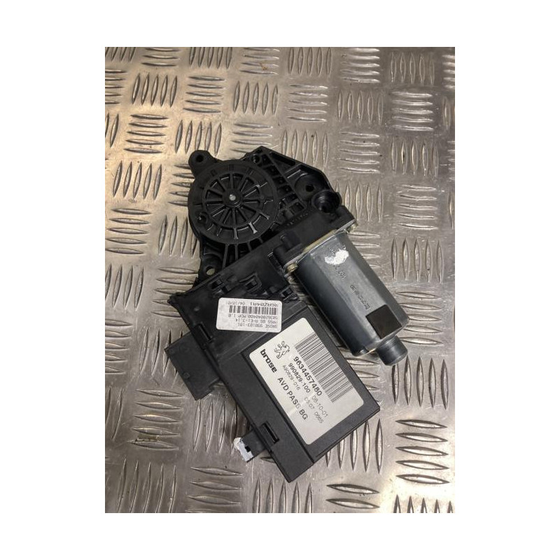 Moteur leve vitre avant droit PEUGEOT 307 PHASE 1 d’occasion
