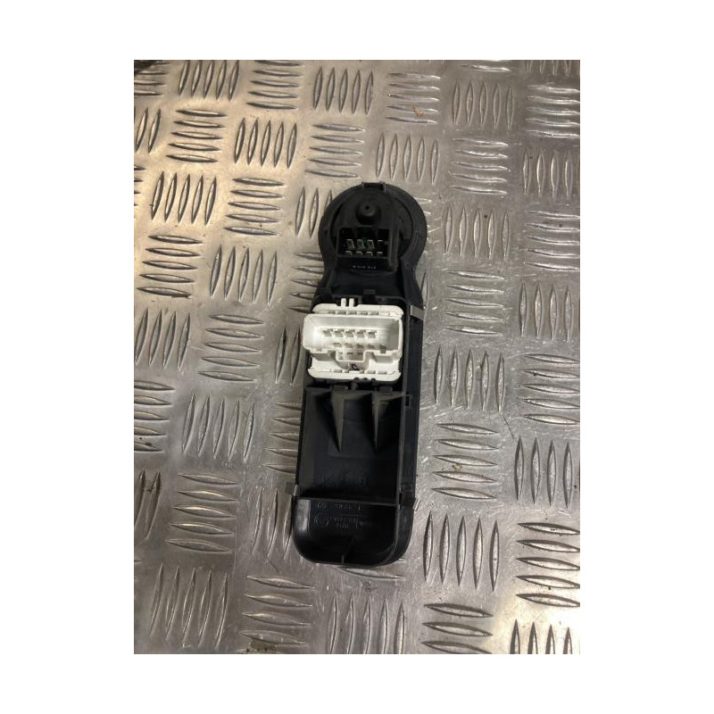 Interrupteur de leve vitre avant gauche RENAULT MODUS PHASE 1 d’occasion