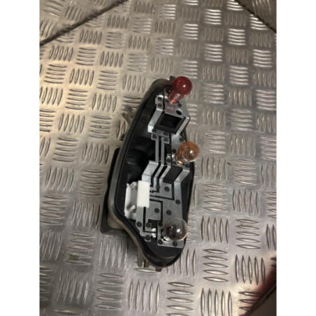 Platine feu arriere gauche CITROEN C3 2 PHASE 1 d’occasion