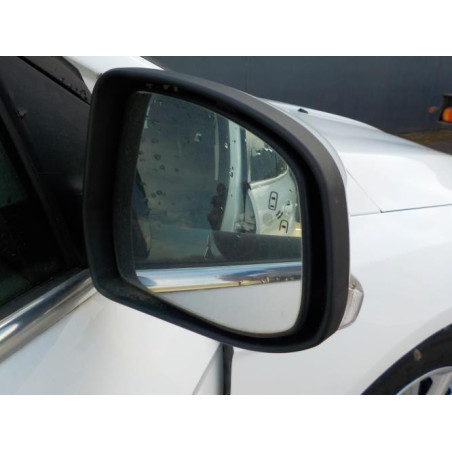 Moteur essuie glace avant droit FORD FOCUS 3 PHASE 2 BREAK d’occasion