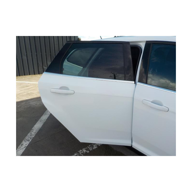 Pare choc avant FORD FOCUS 3 PHASE 2 BREAK d’occasion