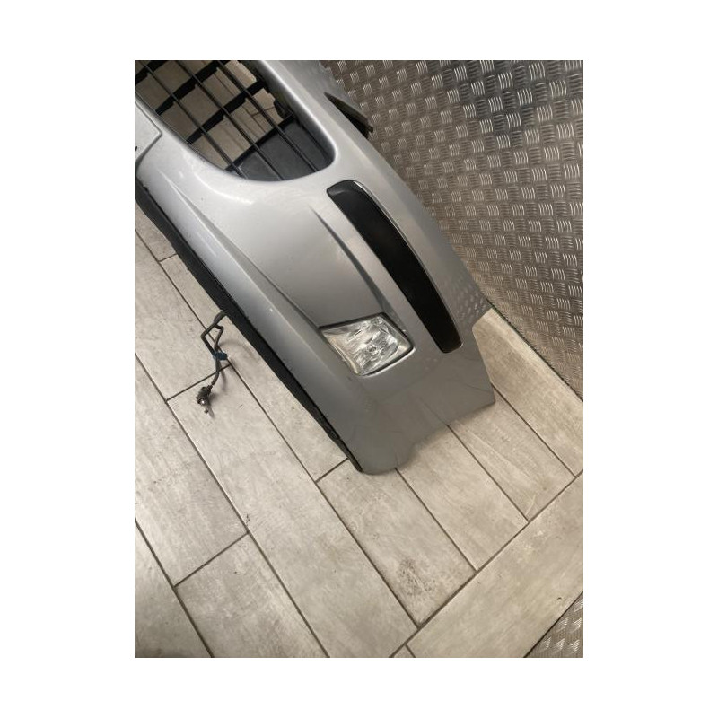 Pare choc avant PEUGEOT 407 PHASE 1 BREAK d’occasion