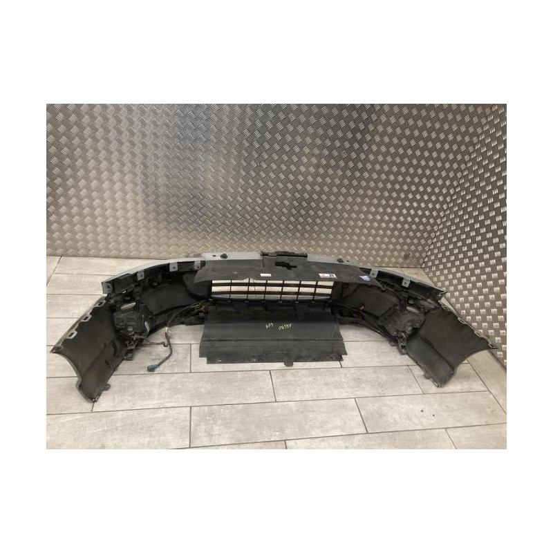 Pare choc avant PEUGEOT 407 PHASE 1 BREAK d’occasion