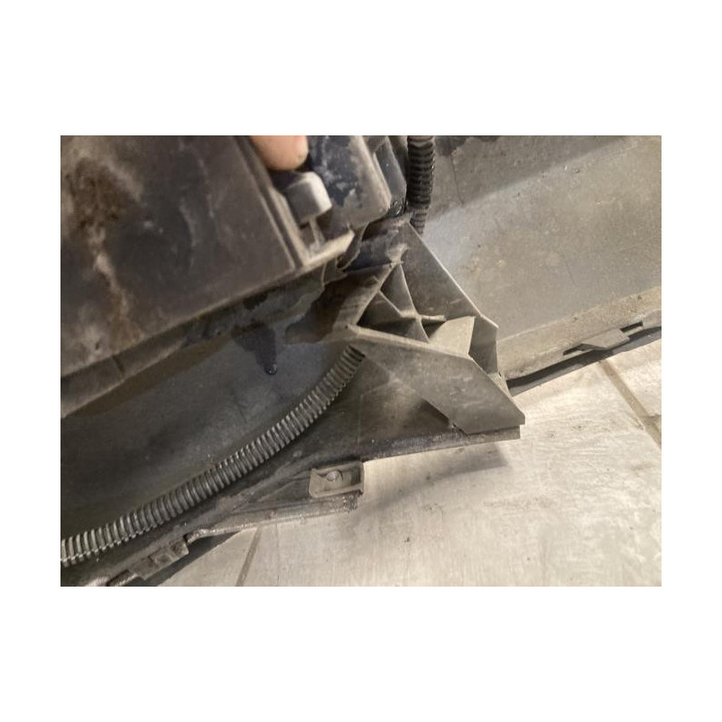 Pare choc avant PEUGEOT 407 PHASE 1 BREAK d’occasion