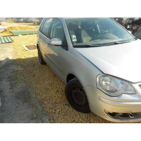 Capot VOLKSWAGEN POLO 4 PHASE 2 d’occasion