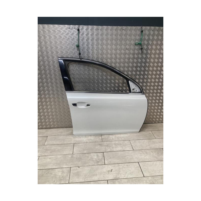 Porte avant droit PEUGEOT 308 2 PHASE 1 d’occasion