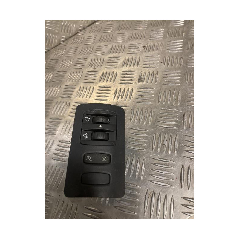 Commande de reglage hauteur de phare RENAULT CLIO 3 PHASE 1 BREAK d’occasion