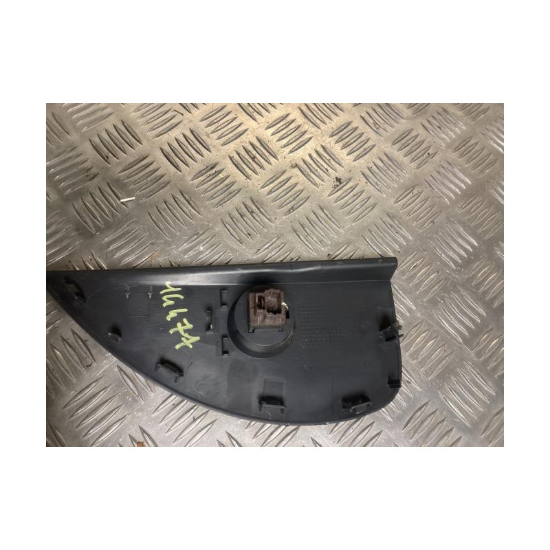 Commande de condamnation air bag RENAULT CLIO 3 PHASE 1 d’occasion