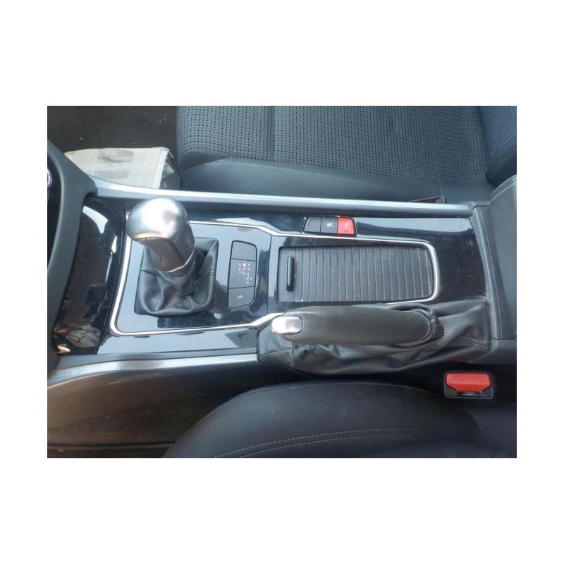 Poignee interieur avant droit PEUGEOT 508 1 SW PHASE 1 BREAK d’occasion