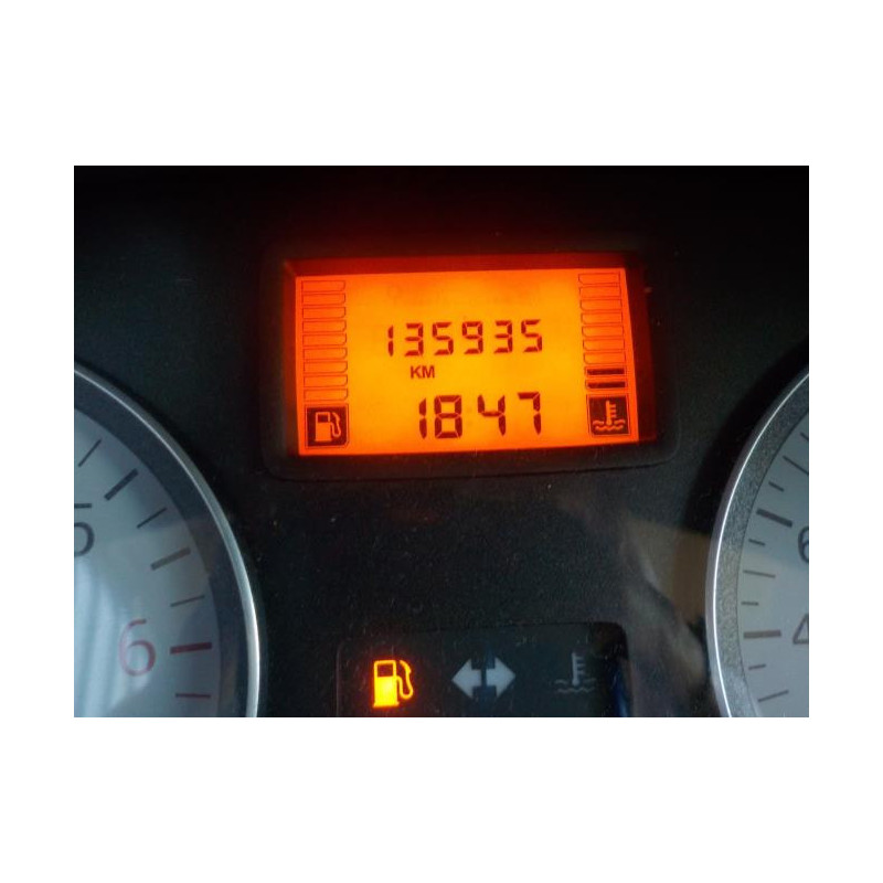 Poignee interieur arriere droit DACIA SANDERO 1 d’occasion