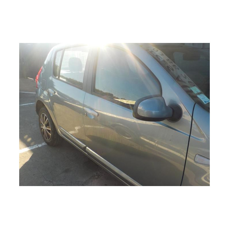 Serrure arriere gauche DACIA SANDERO 1 d’occasion