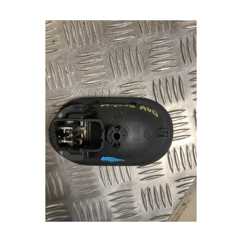 Poignee interieur avant gauche RENAULT MEGANE 2 PHASE 1 d’occasion