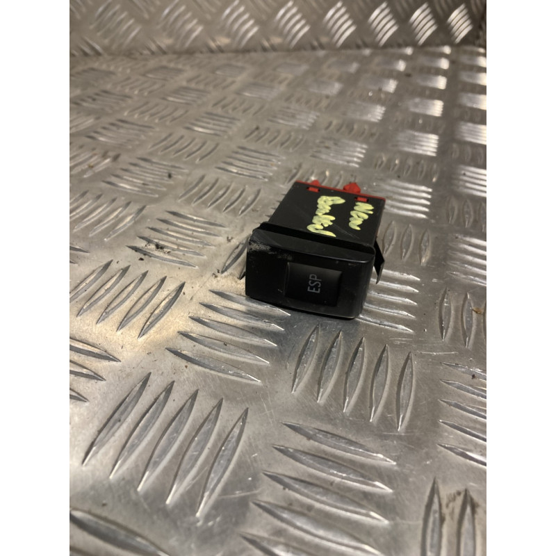 Bouton/Interrupteur VOLKSWAGEN NEW BEETLE 1 PHASE 2 d’occasion