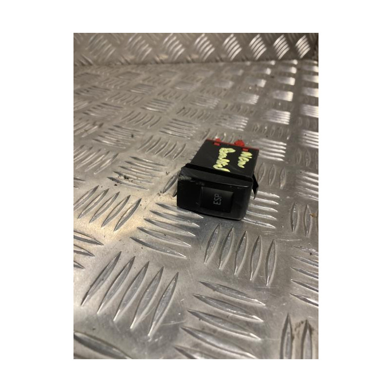 Bouton/Interrupteur VOLKSWAGEN NEW BEETLE 1 PHASE 2 d’occasion