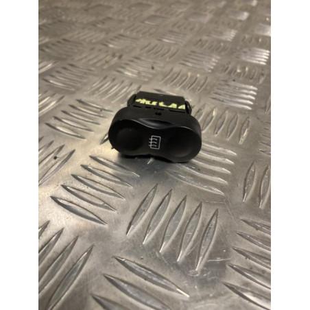 Bouton/Interrupteur DACIA SANDERO 1 d’occasion