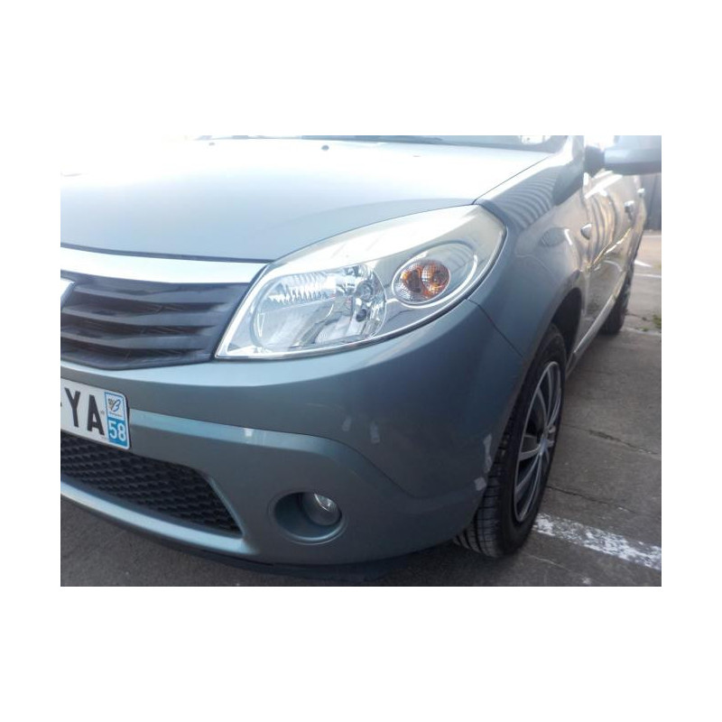 Feu arriere principal droit (feux) DACIA SANDERO 1 d’occasion