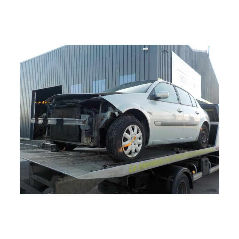 Interrupteur de leve vitre arriere droit RENAULT MEGANE 2 PHASE 1 d’occasion