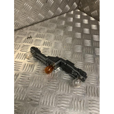 Platine feu arriere droit DACIA SANDERO 1 d’occasion