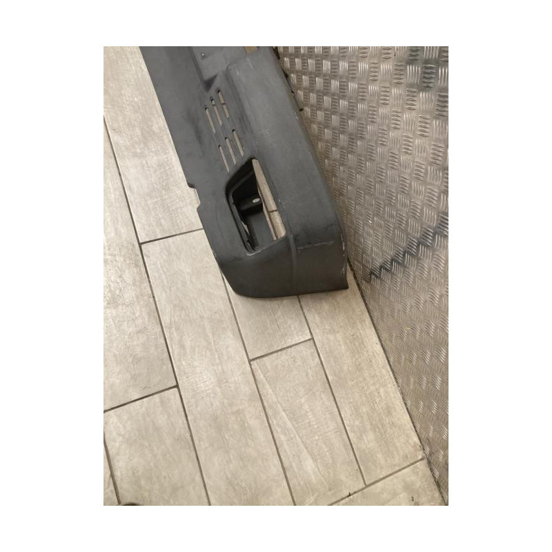 Pare choc avant FIAT UNO PHASE 1 d’occasion
