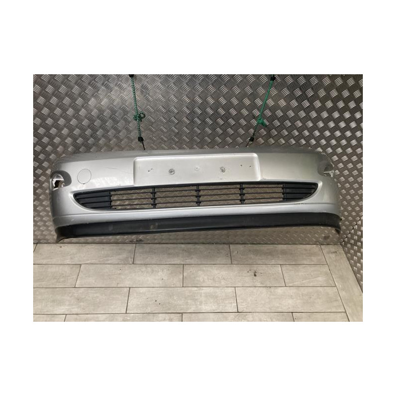 Pare choc avant FORD FOCUS 1 d’occasion